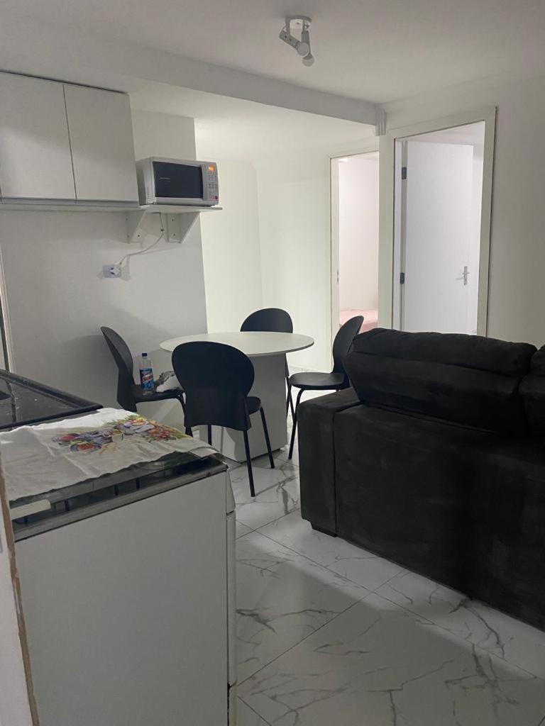 No Tremembe- 2 Apartamento *